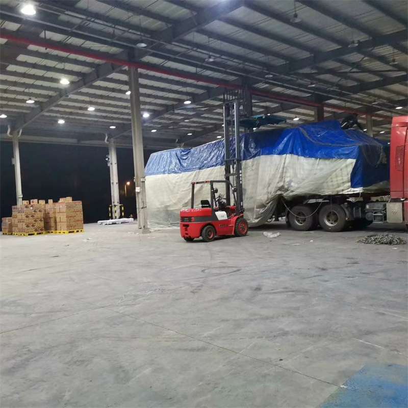 桥头镇色达县进仓物流：多元专线直达运输探秘