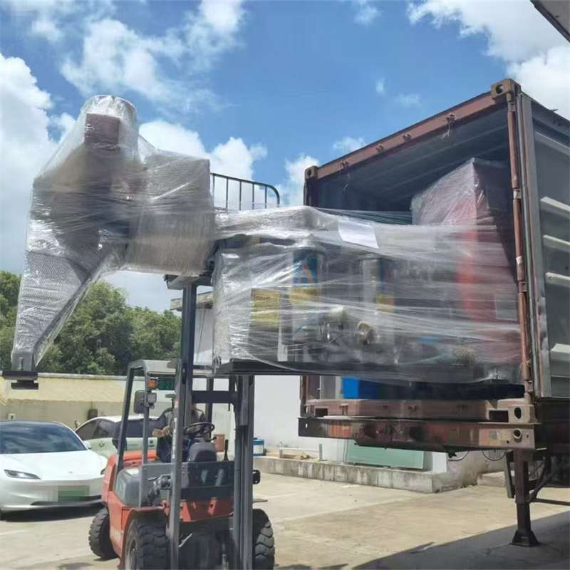 桥头镇康定市进仓物流：专线直达的多元货运探索